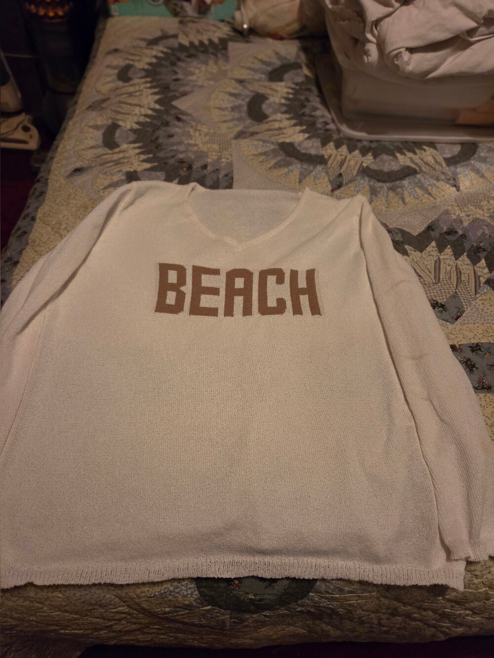 Women’s Cream V-Neck Sweater with 'BEACH' Print